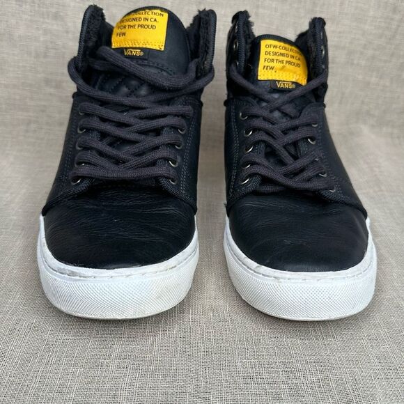 Vans OTW Collection - Picture 2 of 8